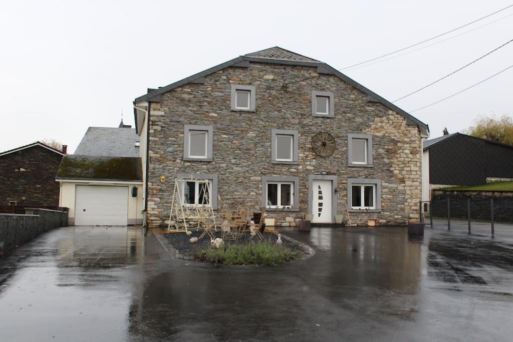 Vila L'Hot'Antique Vielsalm Exteriér fotografie